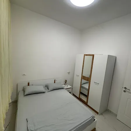 Rent-apartament Durres Al גולם