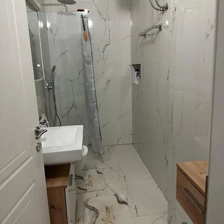 Rent-apartament Durres Al